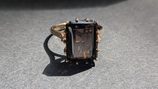 9kt English Smokey Quartz Ring