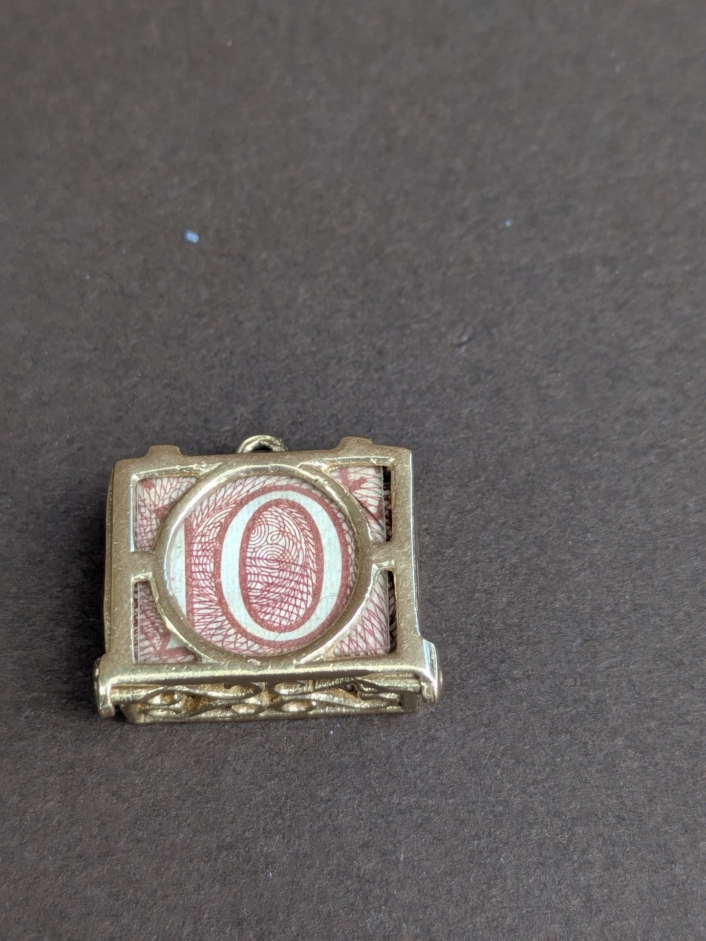 9k "Mad Money" Charm with English Hallmark