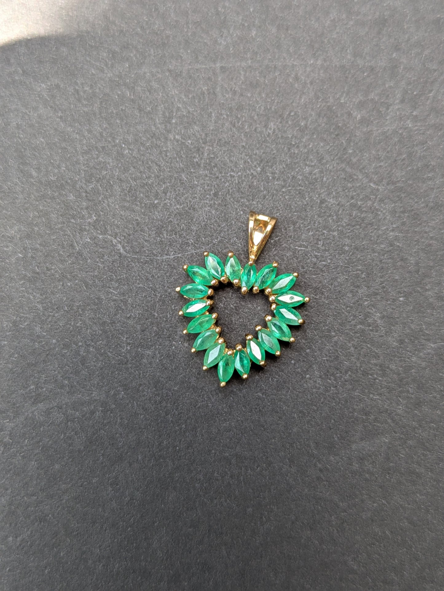 10k Emerald Heart Charm