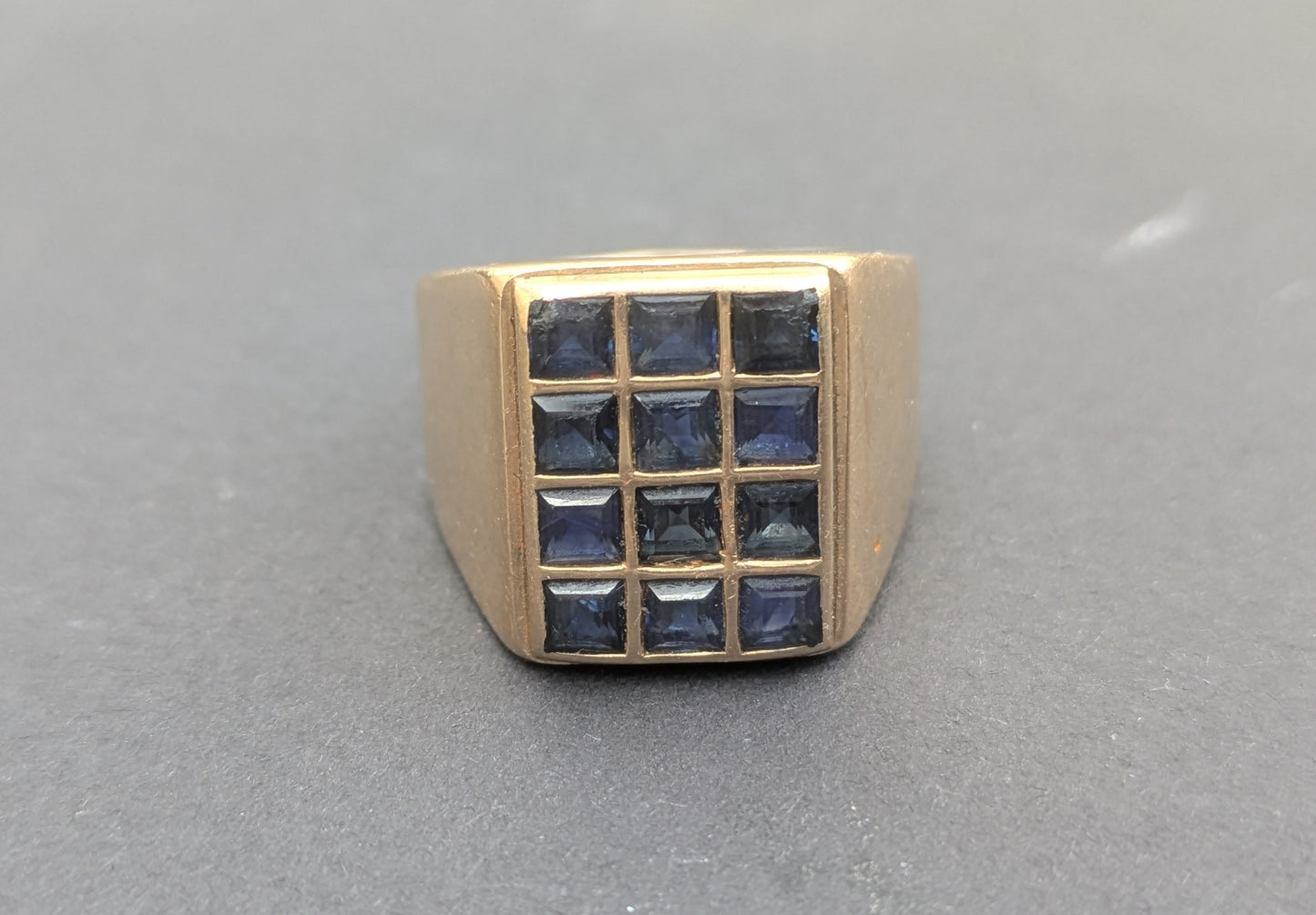 18k Vintage Sapphire "Checker Board" Ring