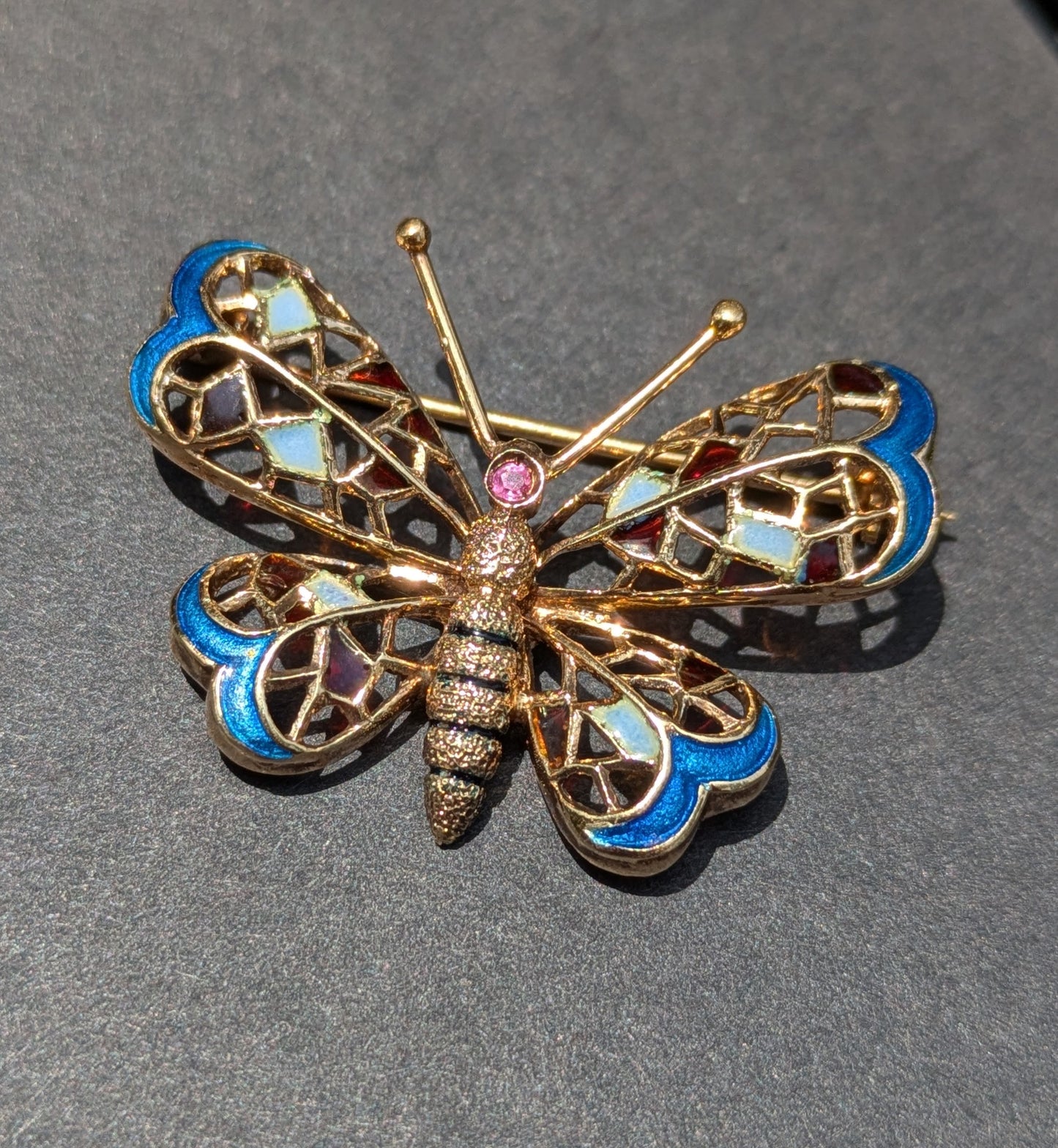 14kt Enamel & Ruby Pin