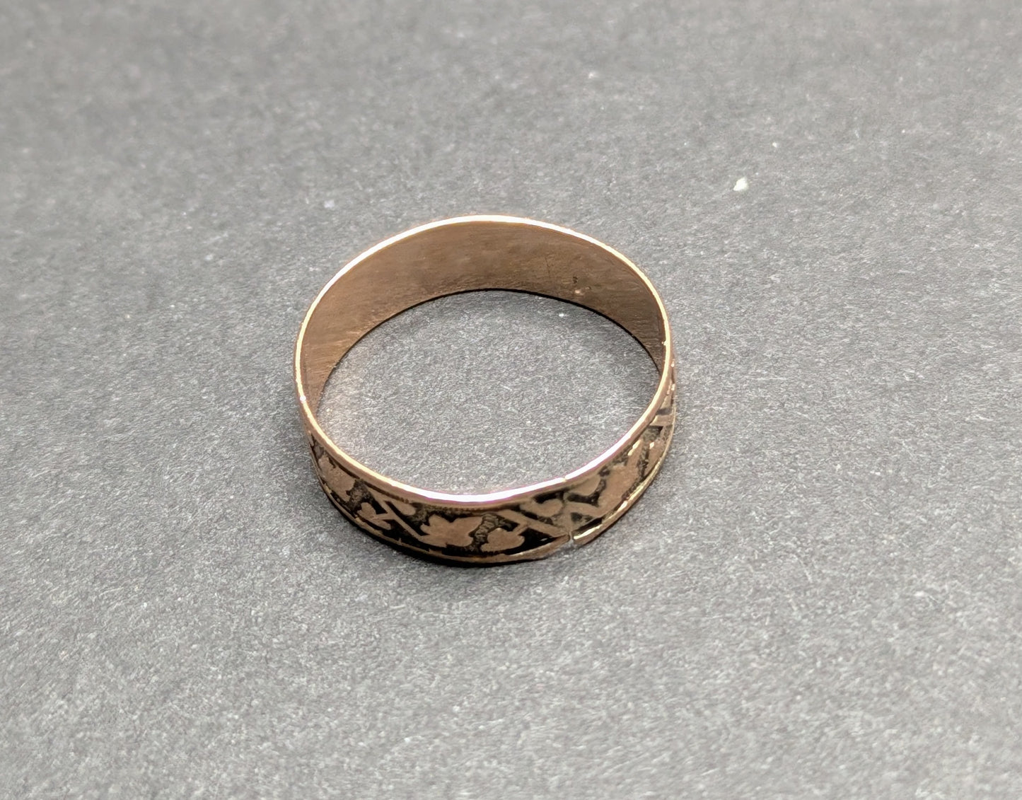 Thin 10k Rose Gold Cigar Band with Floral Engraving