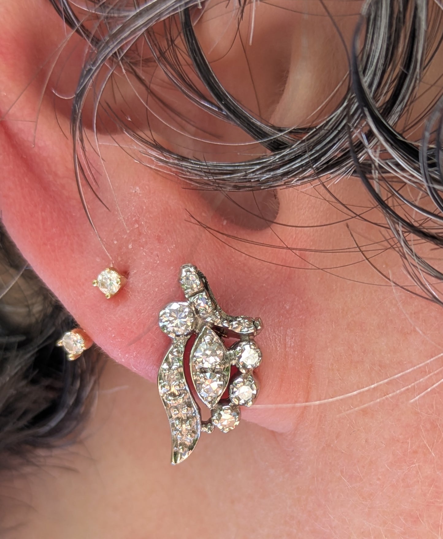 14kt Diamond Folite Style Earrings