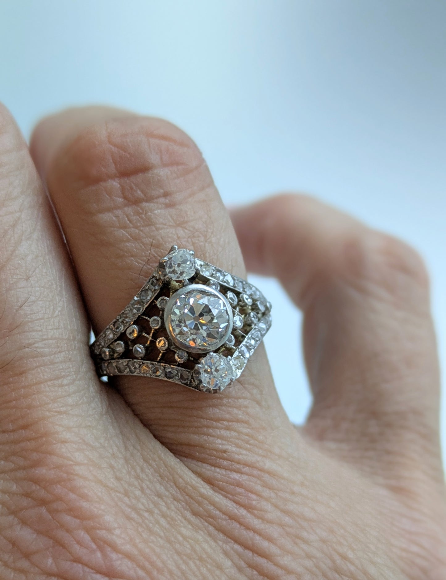 French Art Nouveau Diamond Ring 18kt