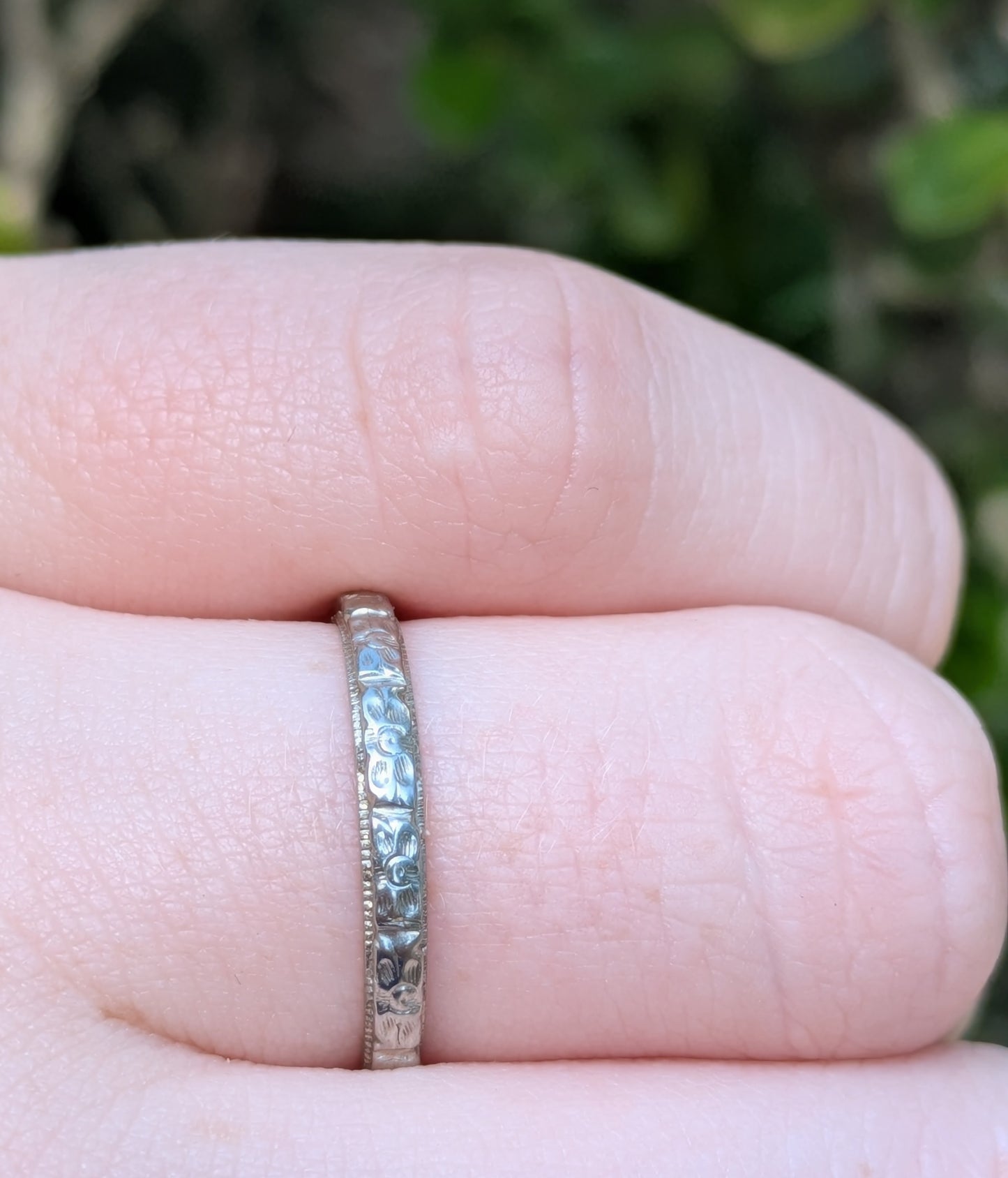 14kt White Orange Blossom Band