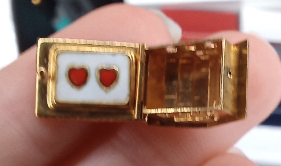 18k Articulated Swiss House Charm with 2 Enamel Hearts
