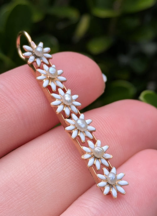 14kt White Enamel Daisy with Pearl Pendant