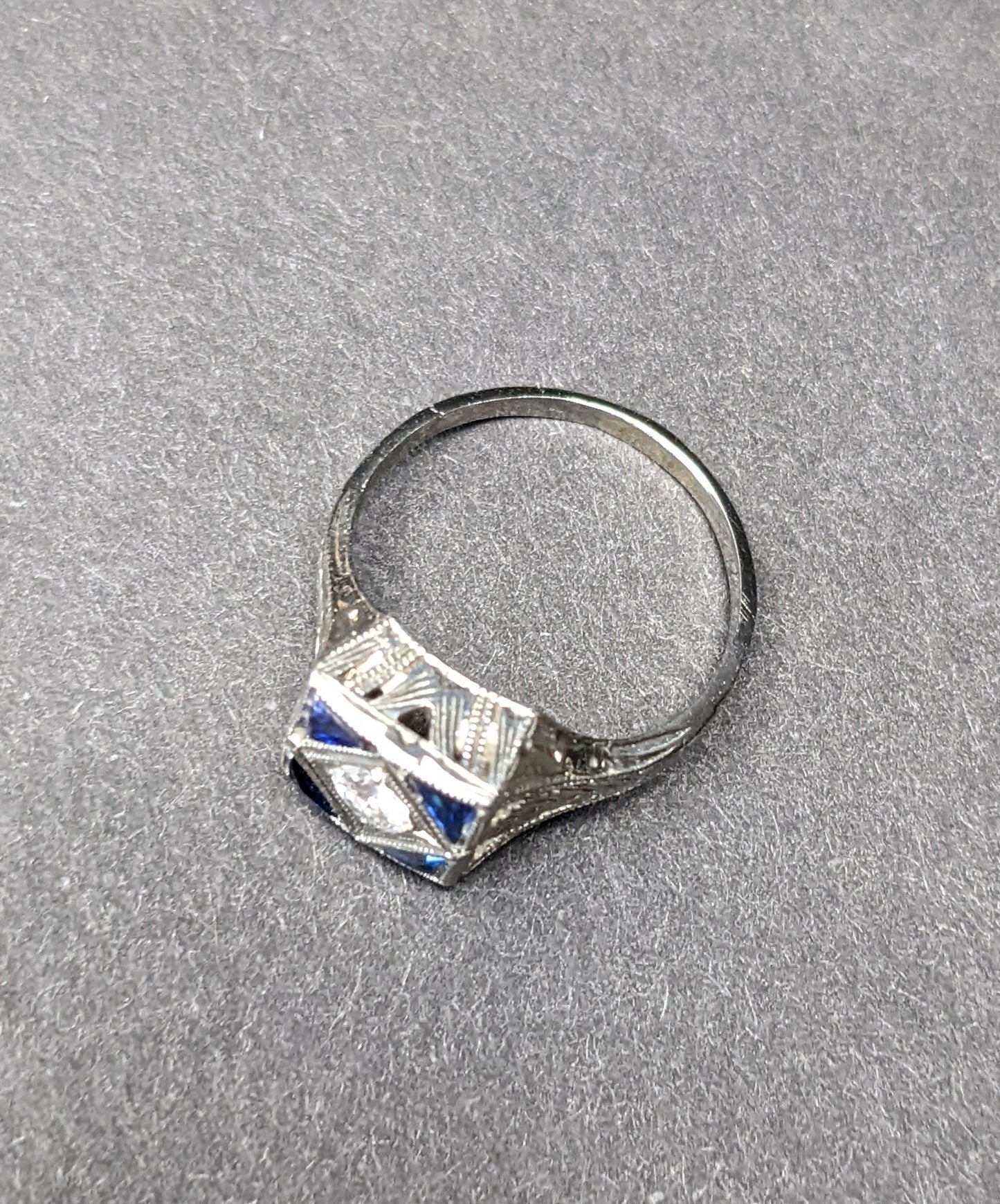 Art Deco Diamond and sapphire ring