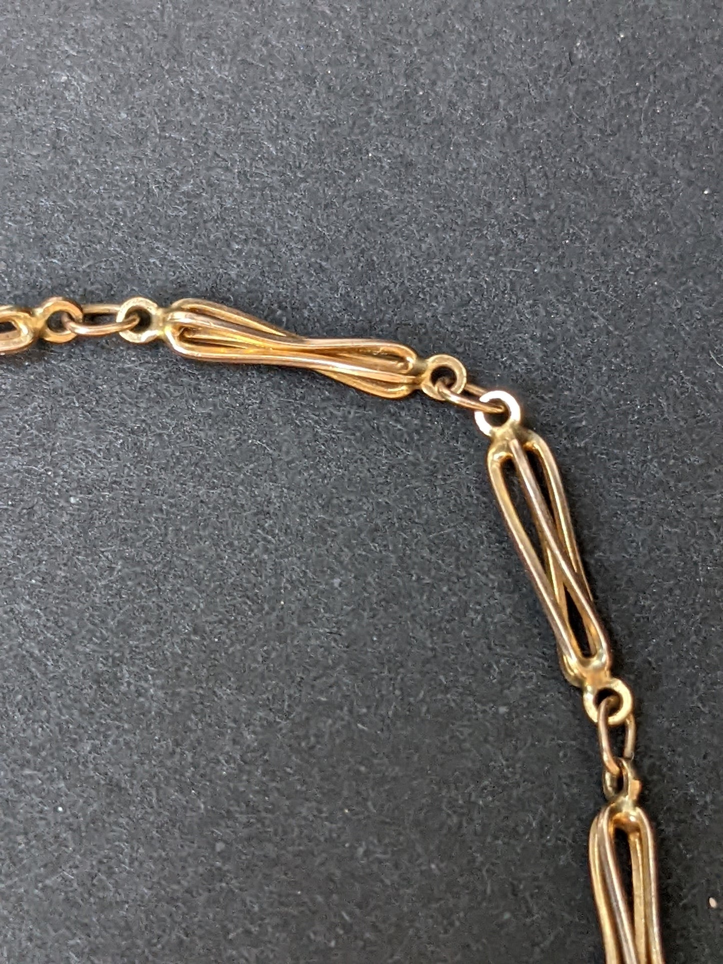 9kt vintage English gold bracelet