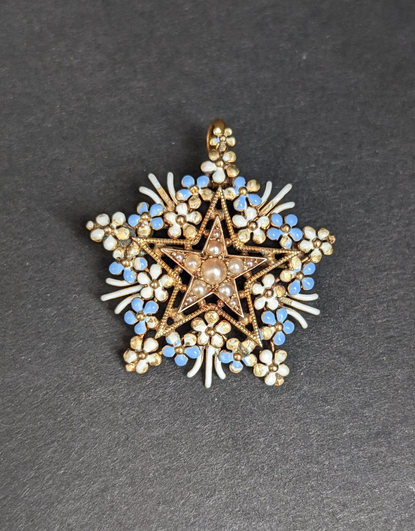 Periwinkle and white enamel and seed pearl pin/pendant