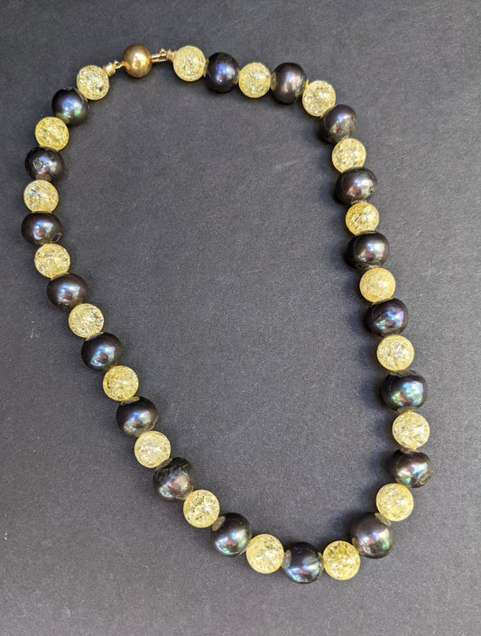 Grey Pearl Lemon Quartz 14kt Necklace