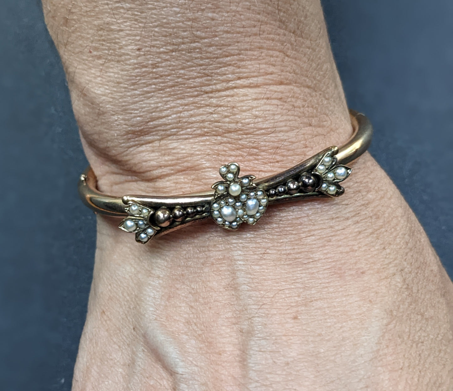 Victorian Double Heart Seed Pearl Bracelet
