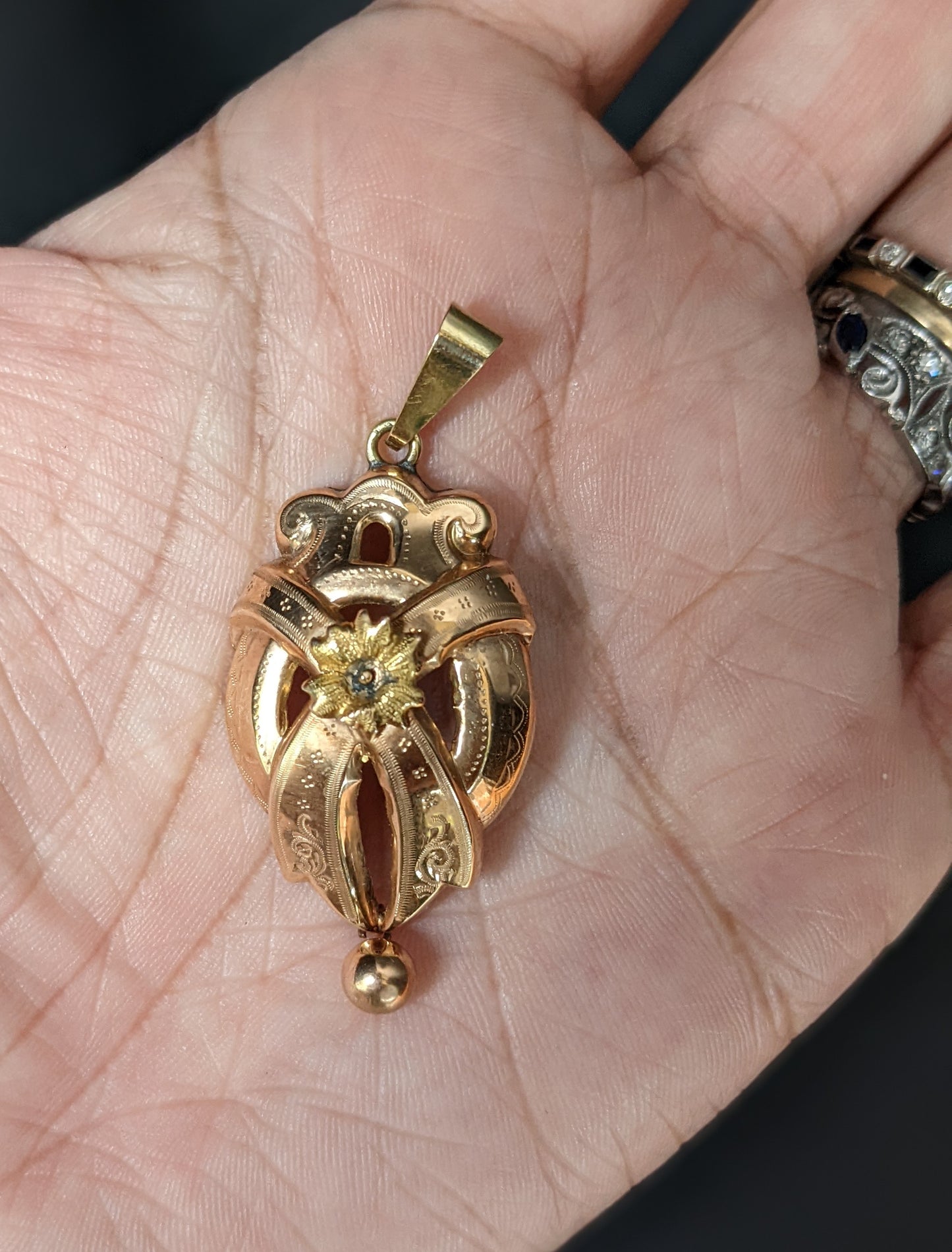 Dutch 14k gold pendant with drop