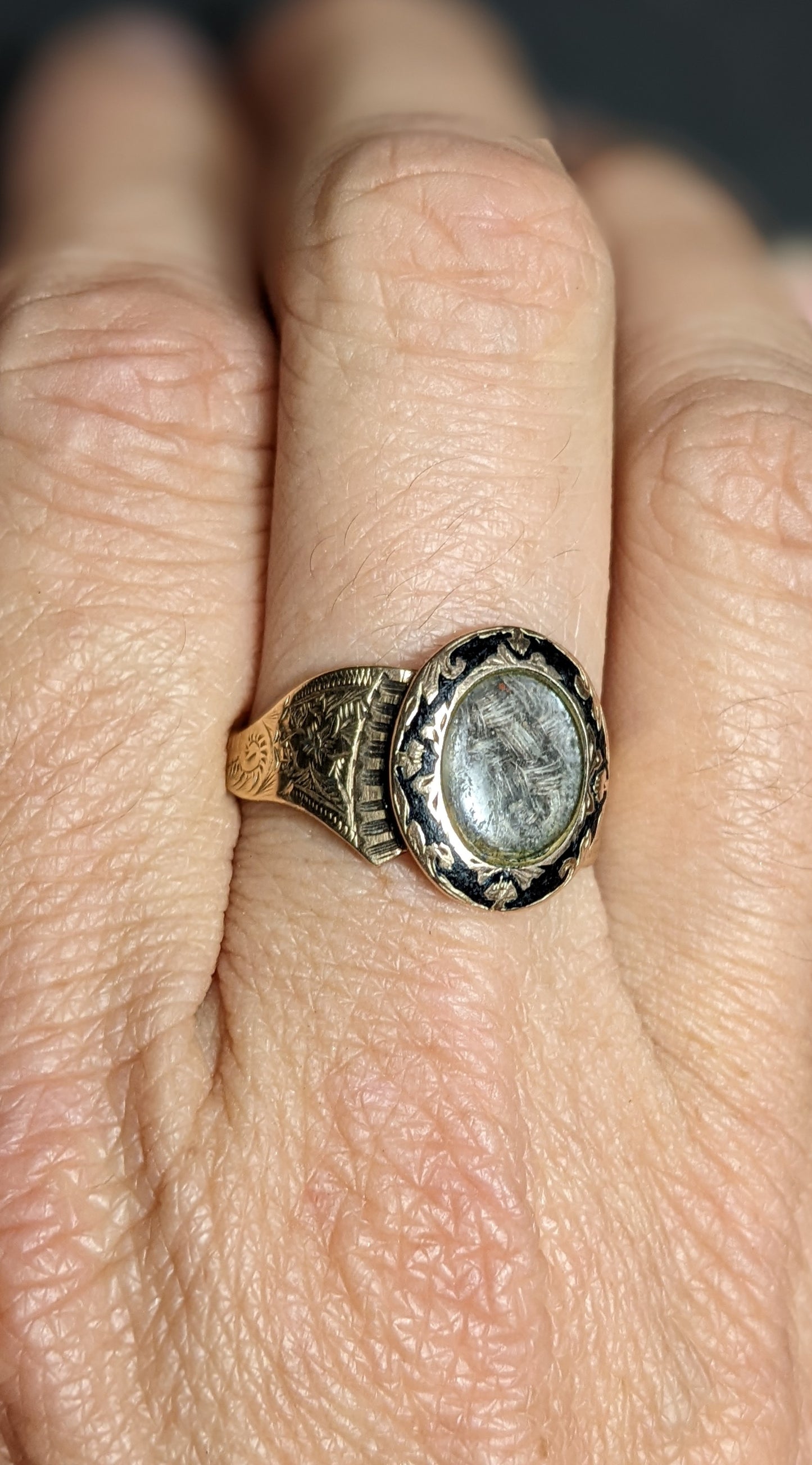 English hand chased and enameled mourning ring
