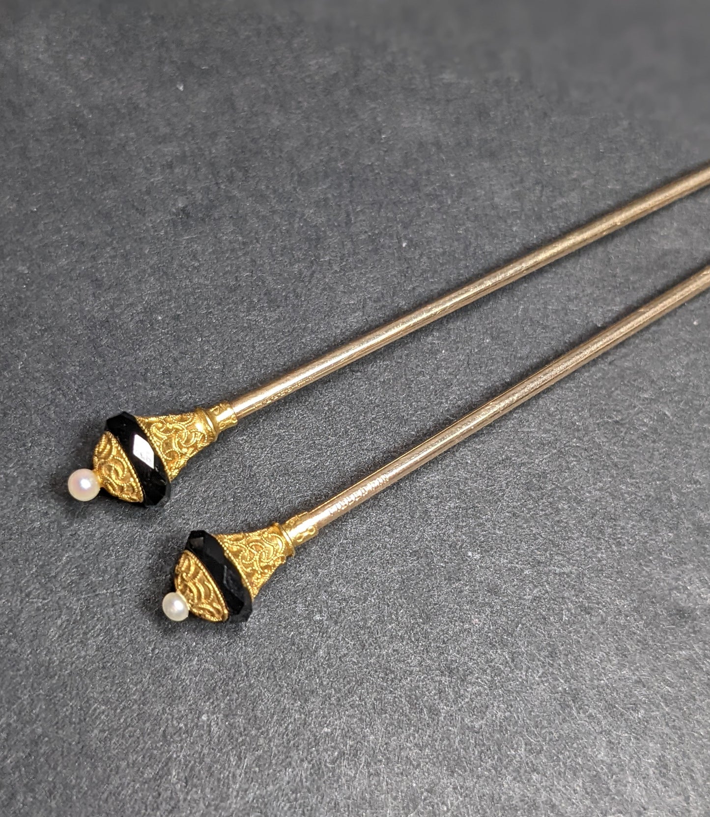 Matching set of 14k onyx and pearl hat pin