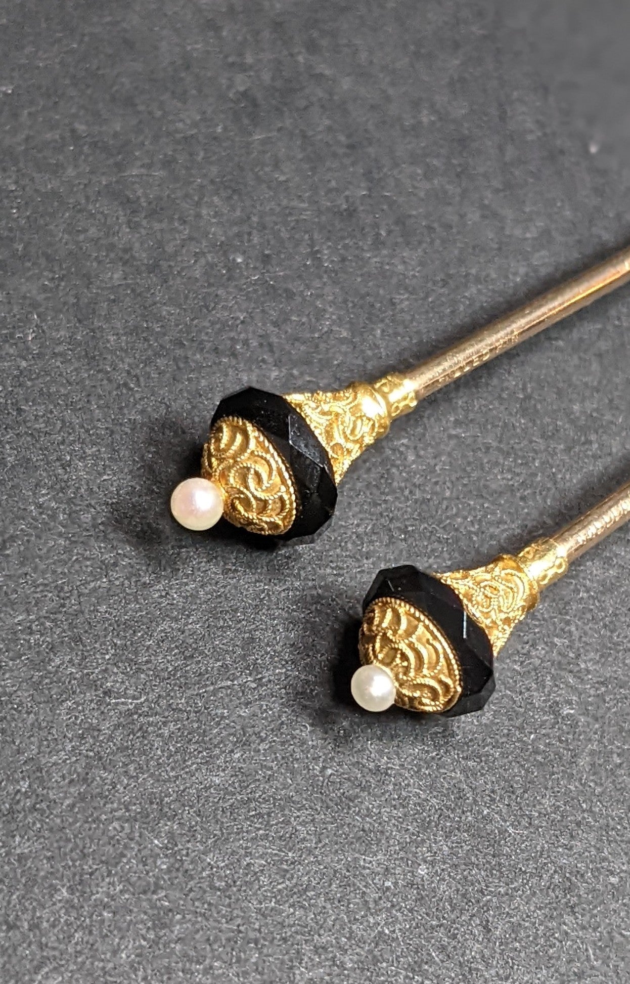 Matching set of 14k onyx and pearl hat pin