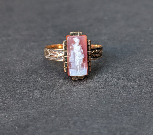 14K rose gold Victorian carved agate cameo ring