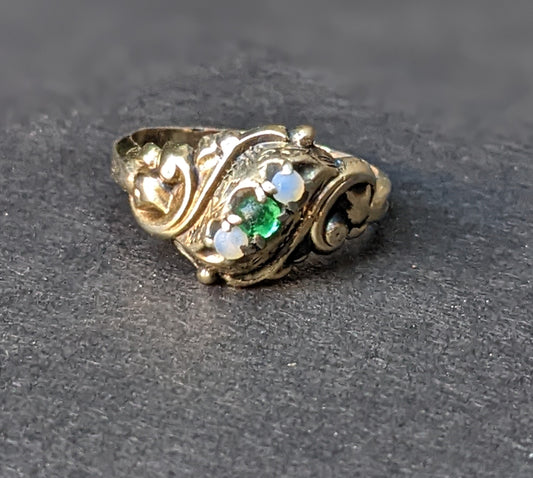 10Kt Green garnet ring, rose gold with etching