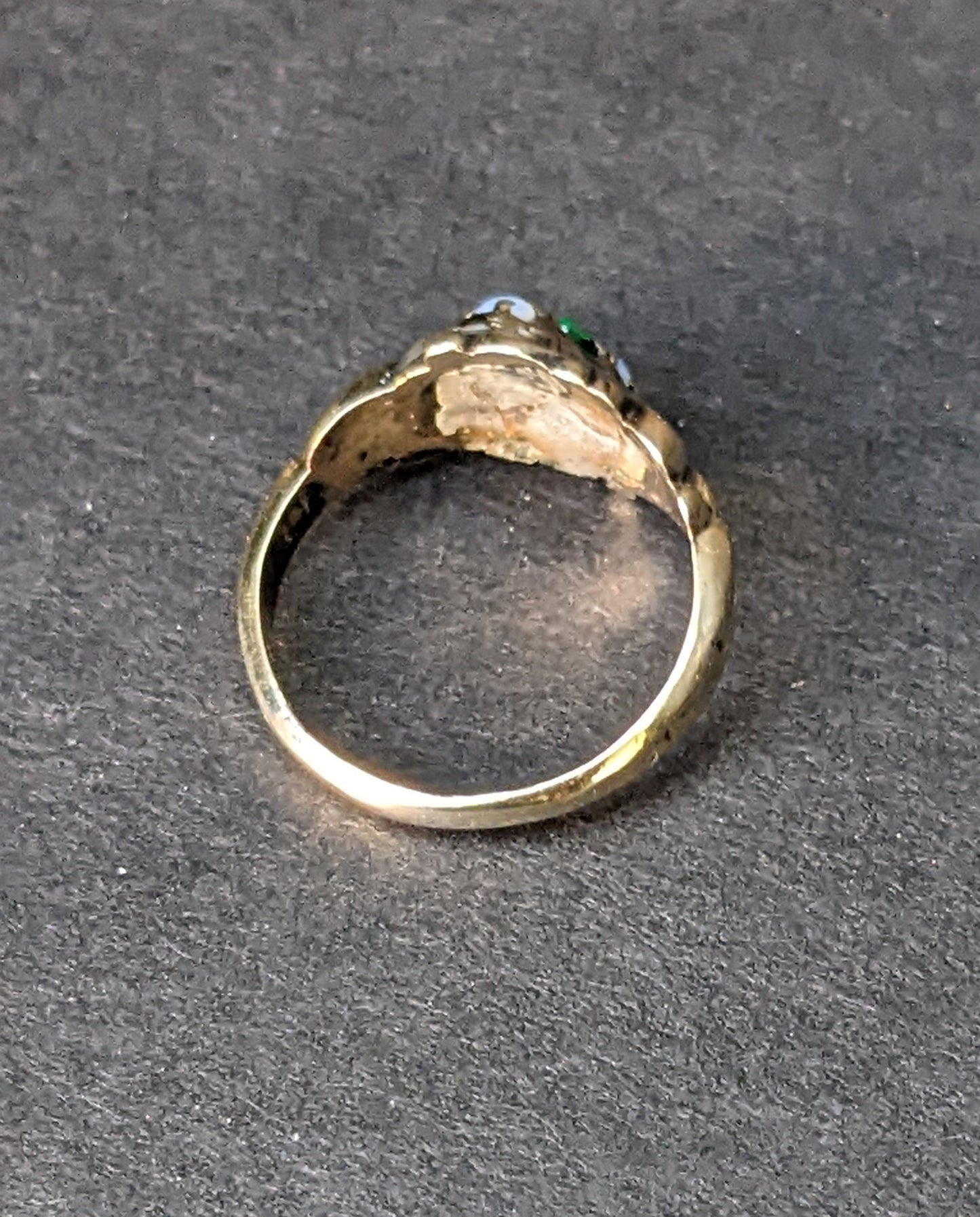 10Kt Green garnet ring, rose gold with etching