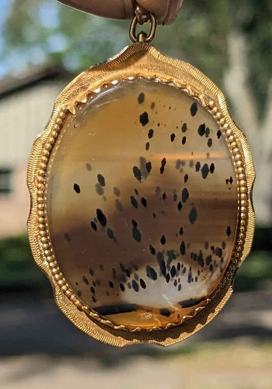 10Kt Agate Brooch and Pendant