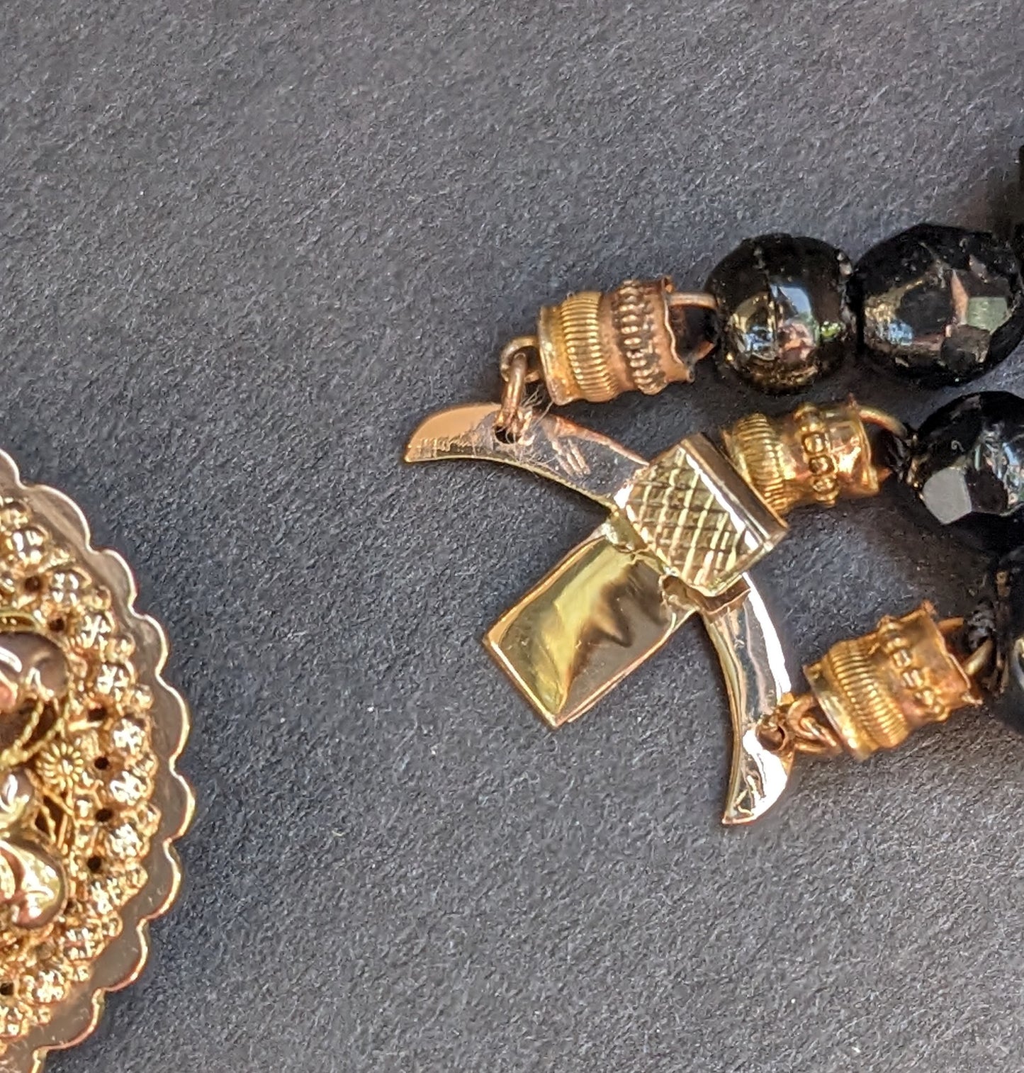 14k Dutch 3 String Onyx Choker
