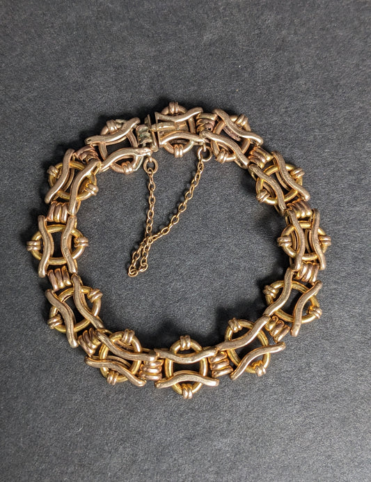 9Kt Gold Link Bracelet from 1920's, ovals and sticks