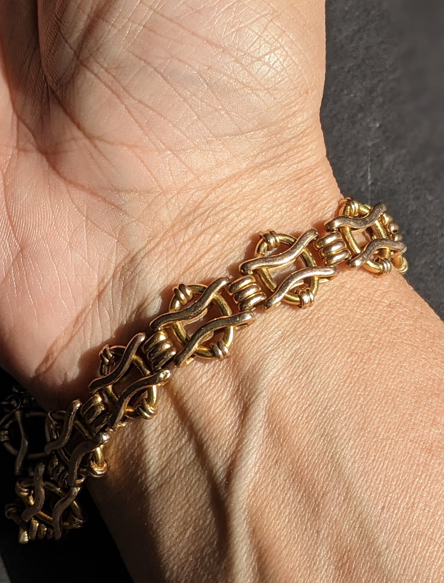 9Kt Gold Link Bracelet from 1920's, ovals and sticks