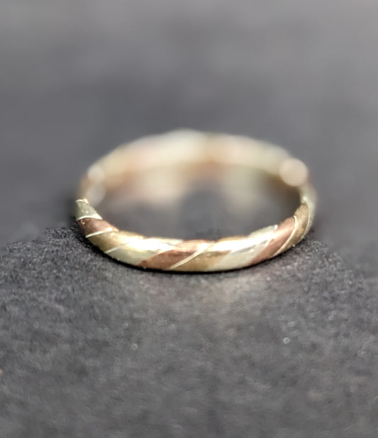 Tricolor Gold Band 9Kt