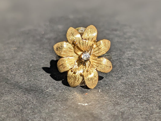 14 and 15Kt Flower Ring with Diamond Center
