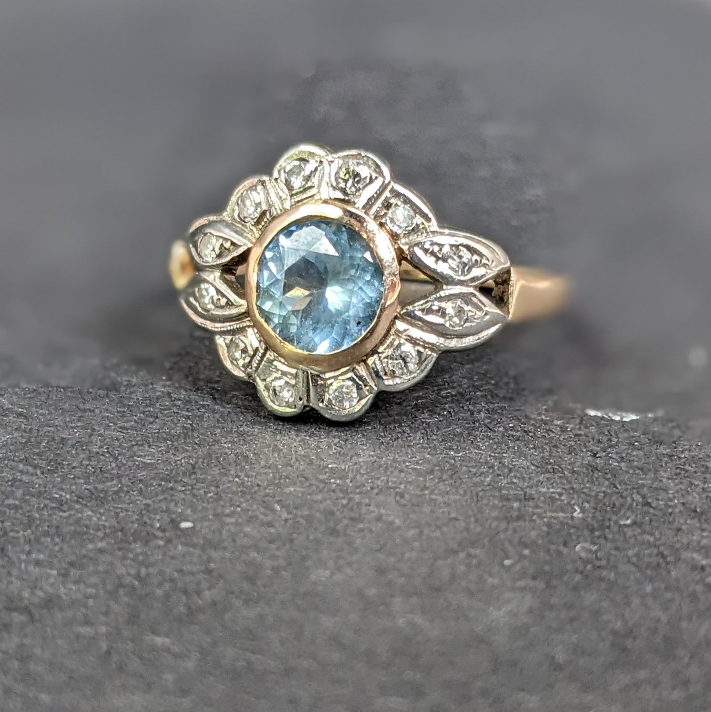 14Kt Art Deco aquamarine and diamond Art Deco ring